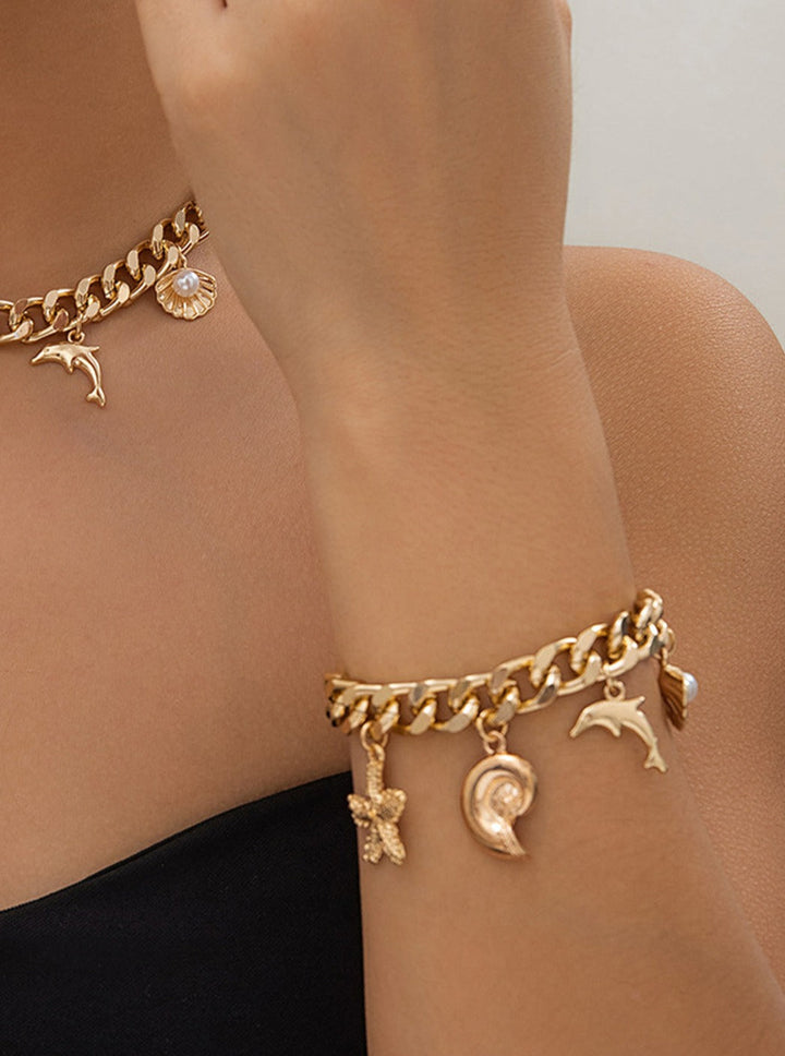 Náhrdelník s přívěskem na téma oceánu