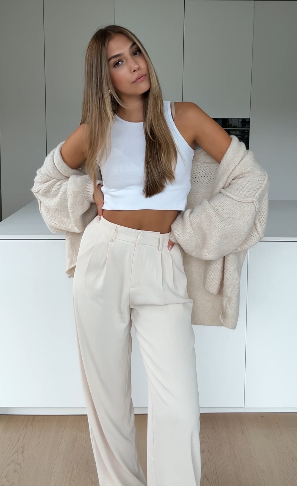 CLASSIC CHUNKY CARDIGAN VANILLA