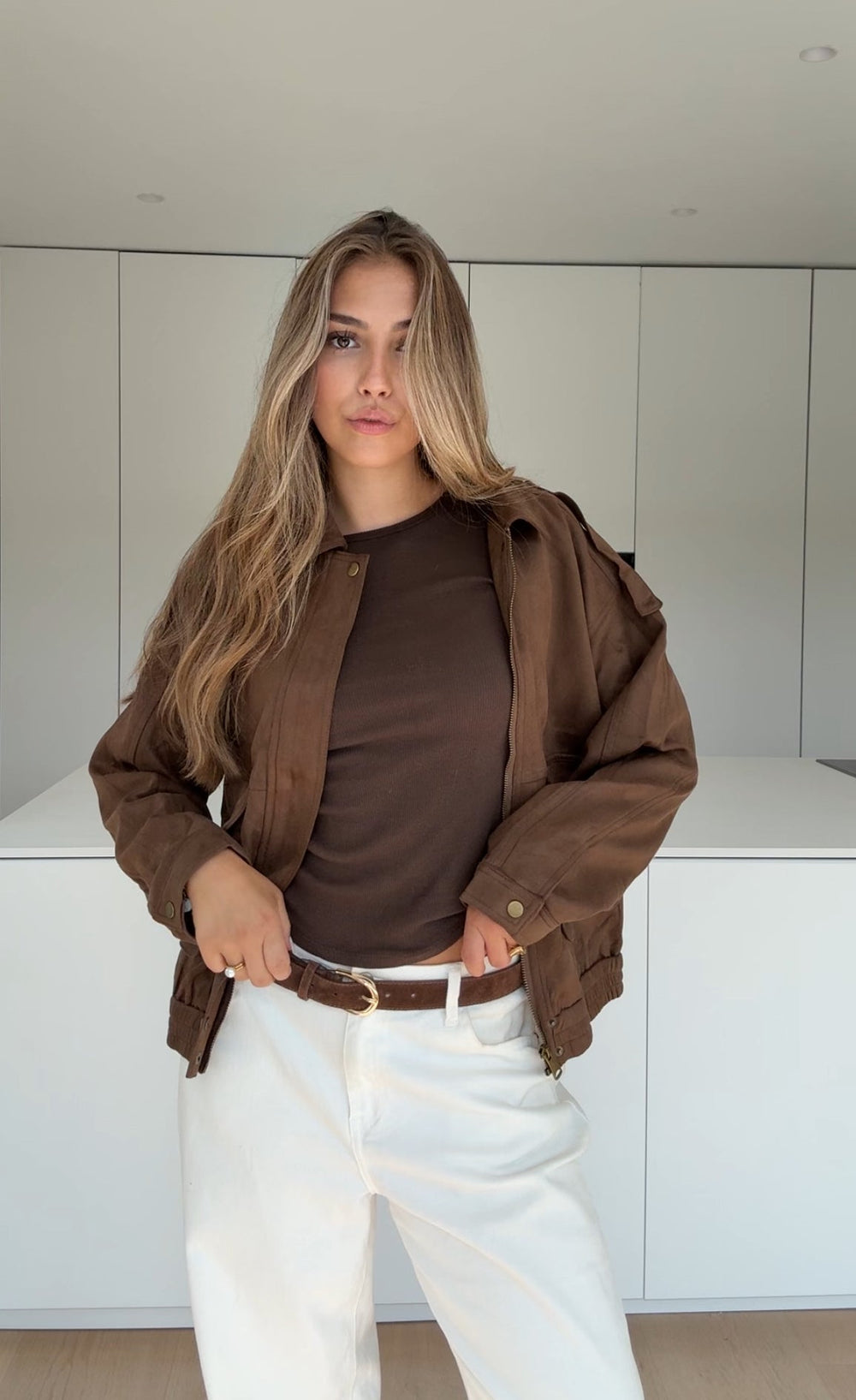 OVERSIZED SUEDE CHOCOLATE